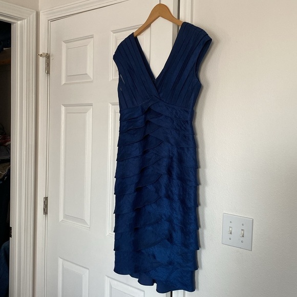 Adrianna Papell dark blue evening dress. - Picture 13 of 15